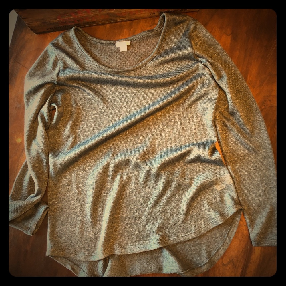 Xhilaration lite grey hi-low sweater